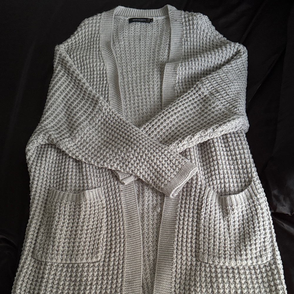 Women's Gray Knit Sweater